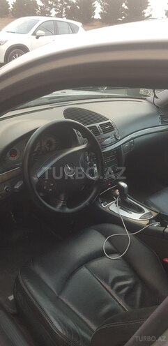 Mercedes E 240 2002, 240,000 km - 2.4 l - Bakı