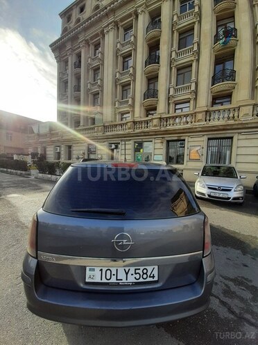 Opel Astra 2005, 242,000 km - 1.4 l - Bakı