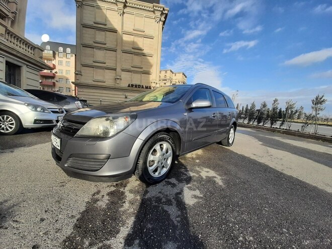 Opel Astra 2005, 242,000 km - 1.4 l - Bakı