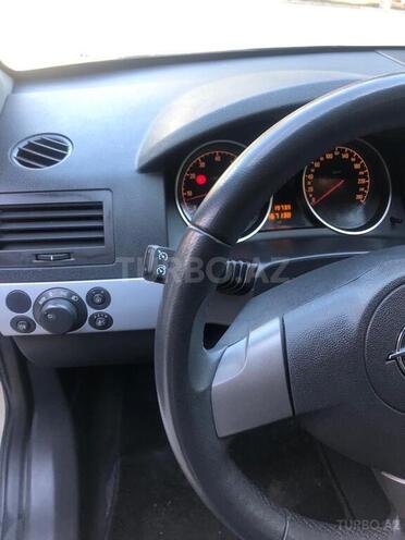 Opel Astra 2006, 167,200 km - 1.4 l - Sumqayıt
