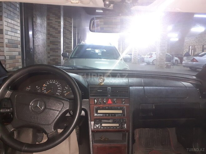 Mercedes C 220 1998, 357,000 km - 2.2 л - Bakı
