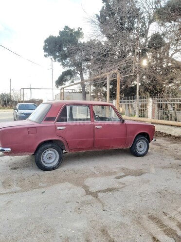 LADA (VAZ) 21011 1981, 285,632 km - 1.6 l - Bakı