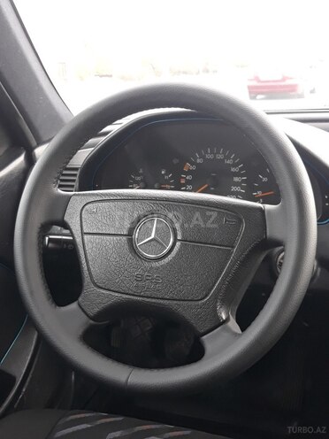 Mercedes C 220 1998, 571,382 km - 2.2 l - Bakı
