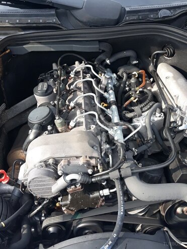 Mercedes C 220 1998, 571,382 km - 2.2 l - Bakı