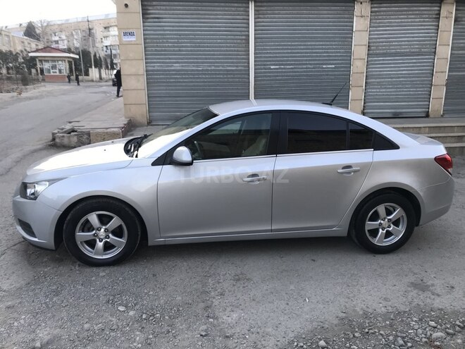 Chevrolet Cruze 2011, 176,000 km - 1.4 l - Gəncə