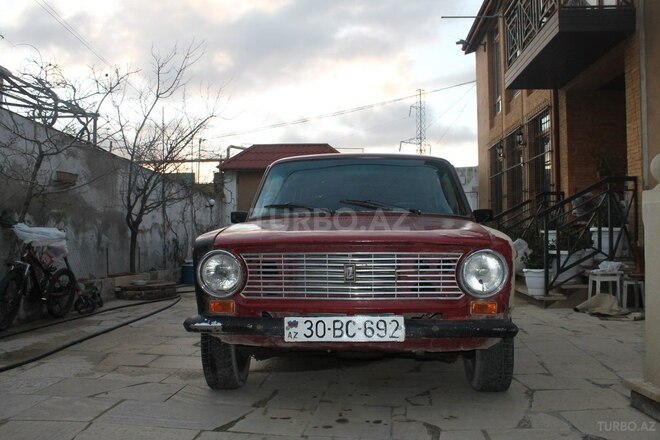 LADA (VAZ) 21011 1975, 159,000 km - 1.6 l - Bakı
