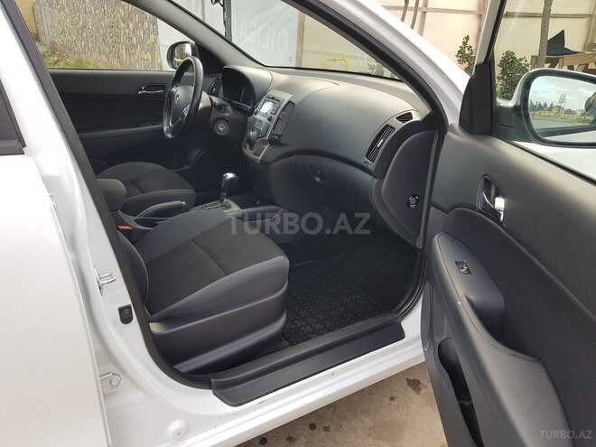 Hyundai i30 2009, 156,000 km - 1.6 l - Bakı