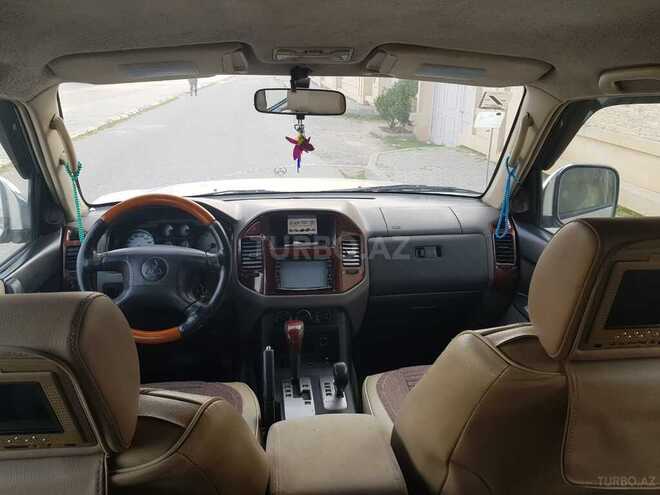 Mitsubishi Pajero 2003, 289,710 km - 3.2 l - Bakı