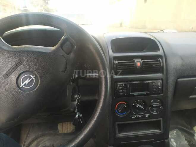 Opel Astra 1998, 247,000 km - 2.0 l - Bakı