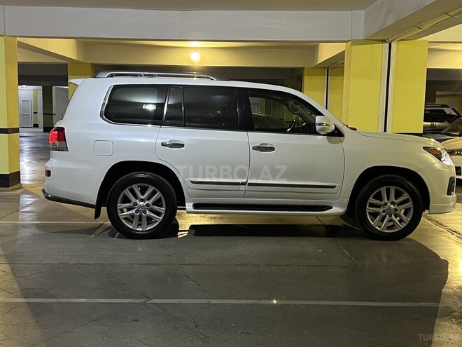 Lexus LX 570 2014, 100,000 km - 5.7 l - Bakı