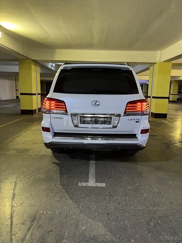 Lexus LX 570 2014, 100,000 km - 5.7 l - Bakı