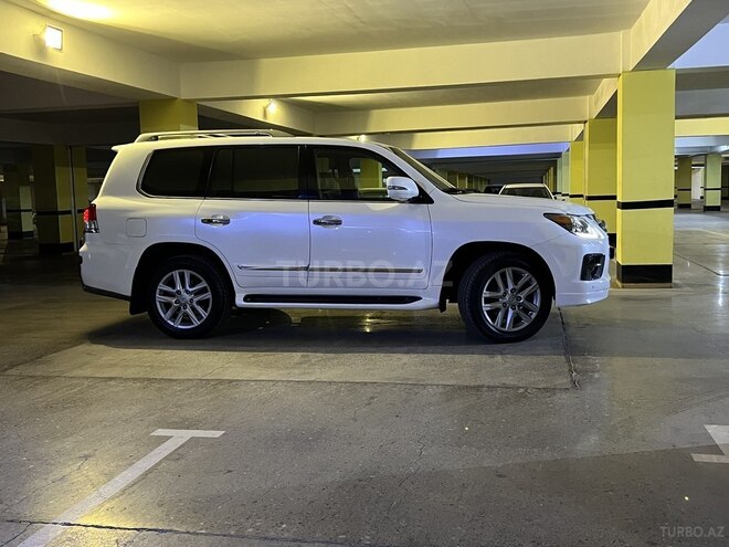 Lexus LX 570 2014, 100,000 km - 5.7 l - Bakı
