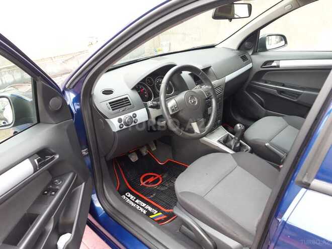 Opel Astra 2006, 153,000 km - 1.4 l - Gəncə