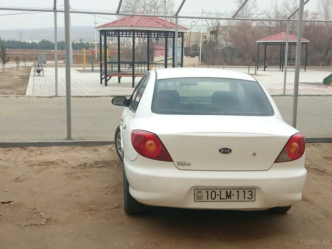 Kia Rio 2002, 200,000 km - 1.6 l - Şirvan