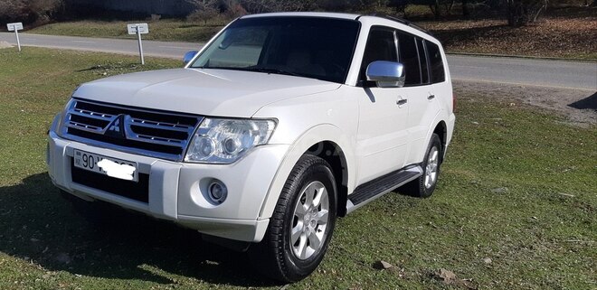 Mitsubishi Pajero 2010, 206,000 km - 3.5 l - Bakı