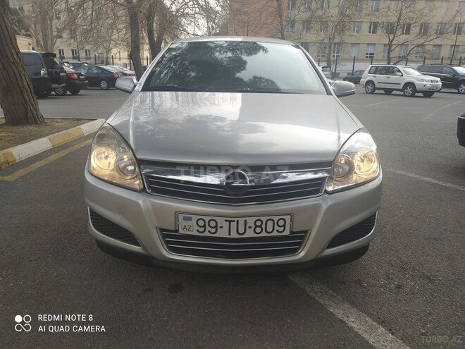 Opel Astra 2008, 173,000 km - 1.3 l - Bakı