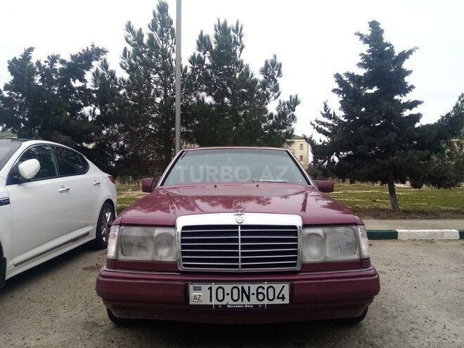 Mercedes E 300 1993, 53,000 km - 3.0 l - Bakı