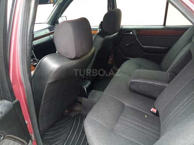 Mercedes E 300 1993, 53,000 km - 3.0 l - Bakı