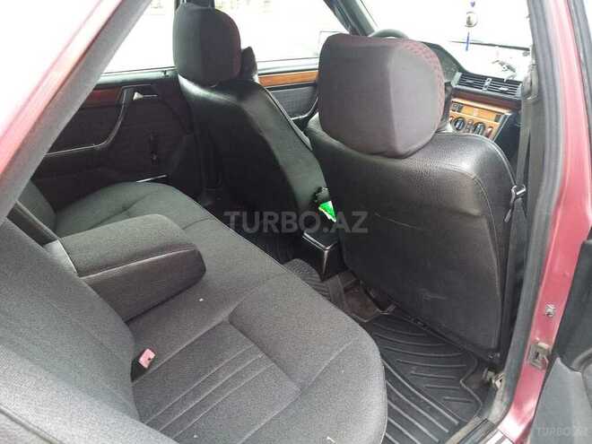 Mercedes E 300 1993, 53,000 km - 3.0 l - Bakı