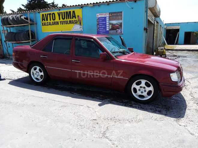 Mercedes E 300 1993, 53,000 km - 3.0 l - Bakı