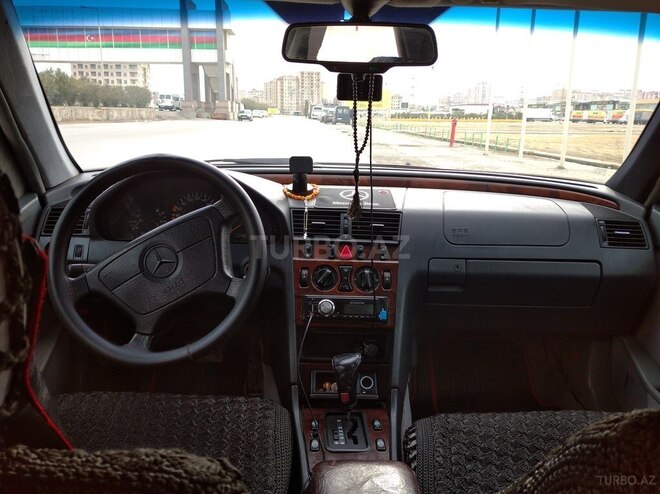 Mercedes C 200 1995, 406,500 km - 2.0 l - Bakı