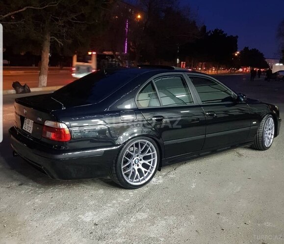 BMW 530 2001, 101,000 km - 3.0 l - Sumqayıt