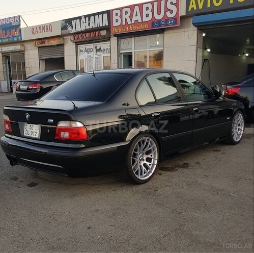 BMW 530 2001, 101,000 km - 3.0 l - Sumqayıt
