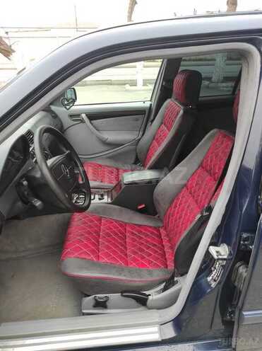 Mercedes C 220 1999, 430,000 km - 2.2 l - Bakı