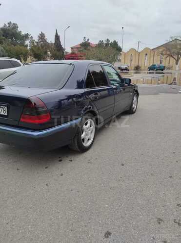 Mercedes C 220 1999, 430,000 km - 2.2 l - Bakı