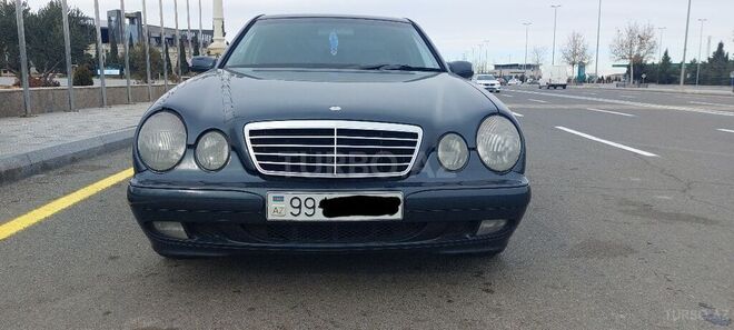 Mercedes E 240 2000, 463,539 km - 2.6 l - Gəncə