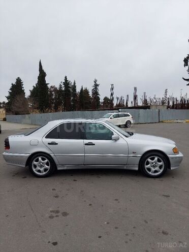 Mercedes C 230 1997, 300,000 km - 2.3 l - İmişli