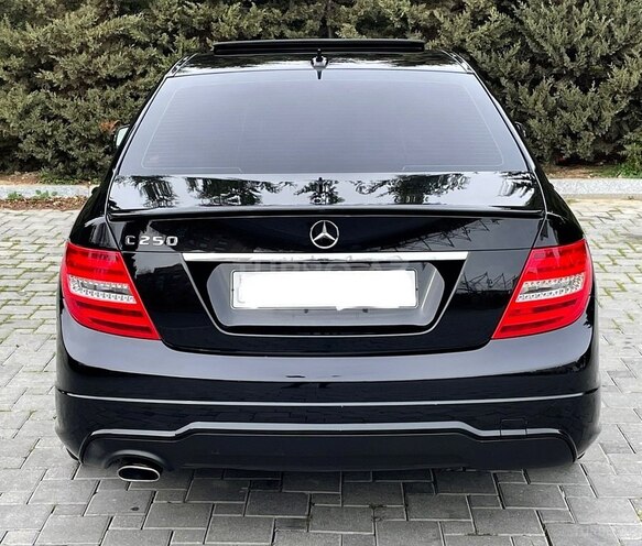 Mercedes C 250 2012, 74,500 km - 1.8 l - Bakı
