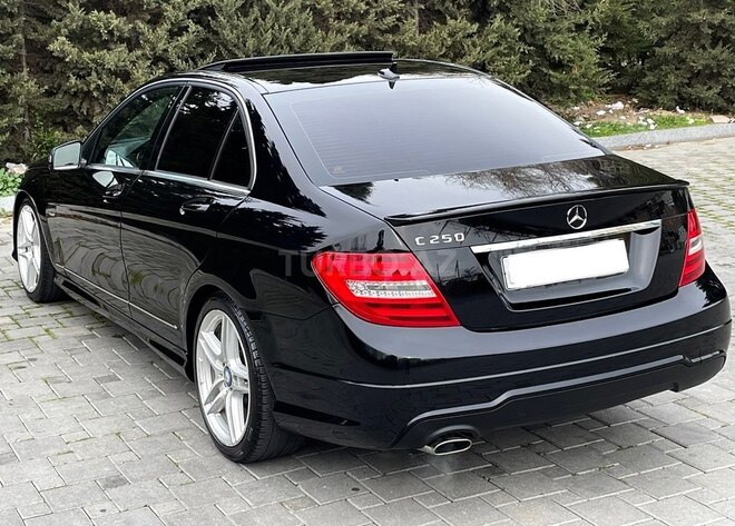 Mercedes C 250 2012, 74,500 km - 1.8 l - Bakı