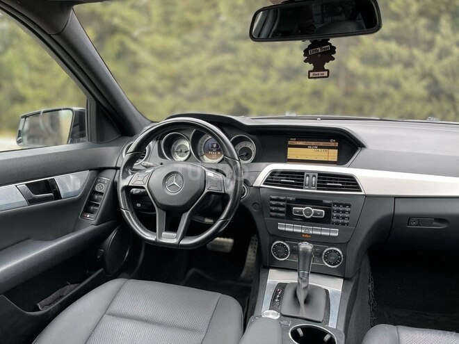 Mercedes C 250 2012, 74,500 km - 1.8 l - Bakı