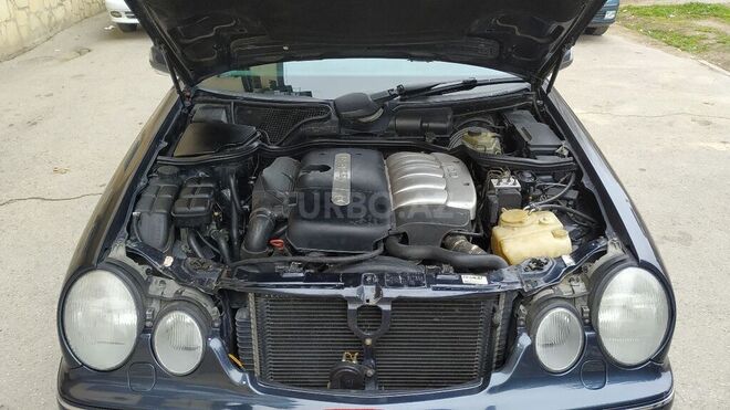 Mercedes E 270 1999, 405,834 km - 2.7 л - Bakı