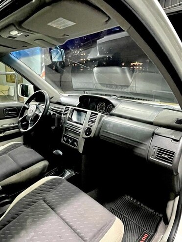 Nissan X-Trail 2010, 195,000 km - 2.5 l - Bakı
