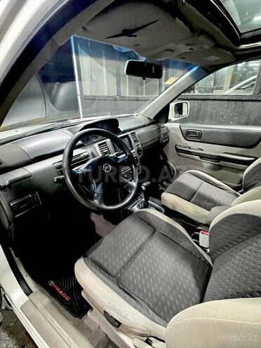 Nissan X-Trail 2010, 195,000 km - 2.5 l - Bakı