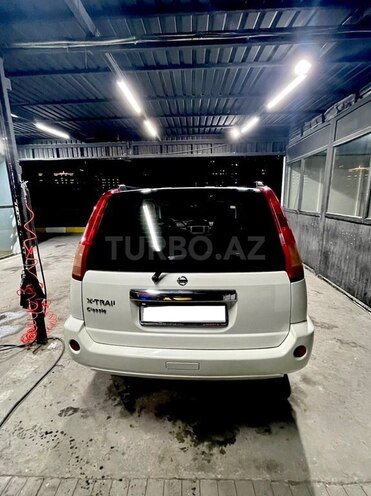 Nissan X-Trail 2010, 195,000 km - 2.5 l - Bakı