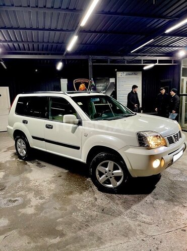 Nissan X-Trail 2010, 195,000 km - 2.5 l - Bakı