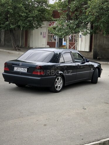 Mercedes C 180 1999, 220,000 km - 1.8 l - Gəncə