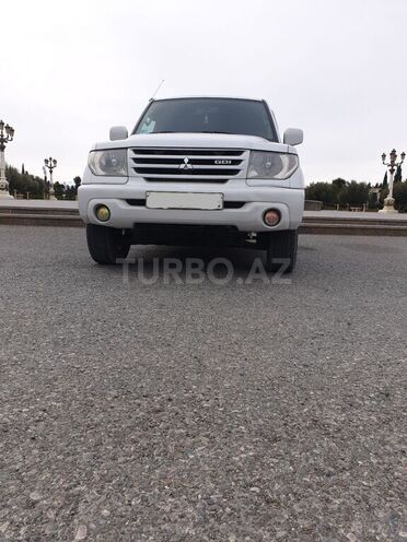 Mitsubishi Pajero io 2000, 288,888 km - 2.0 л - Gəncə