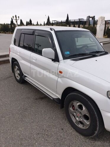 Mitsubishi Pajero io 2000, 288,888 km - 2.0 л - Gəncə