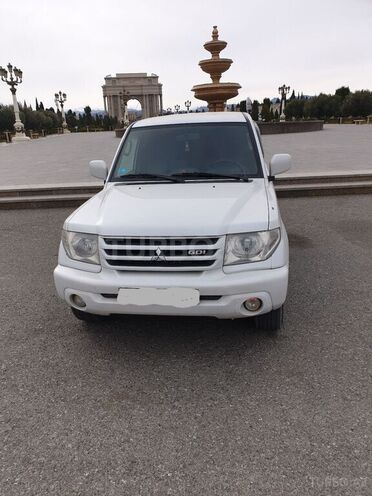 Mitsubishi Pajero io 2000, 288,888 km - 2.0 л - Gəncə