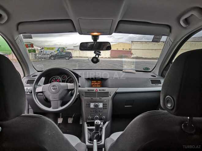 Opel Astra 2005, 148,000 km - 1.4 l - Bakı