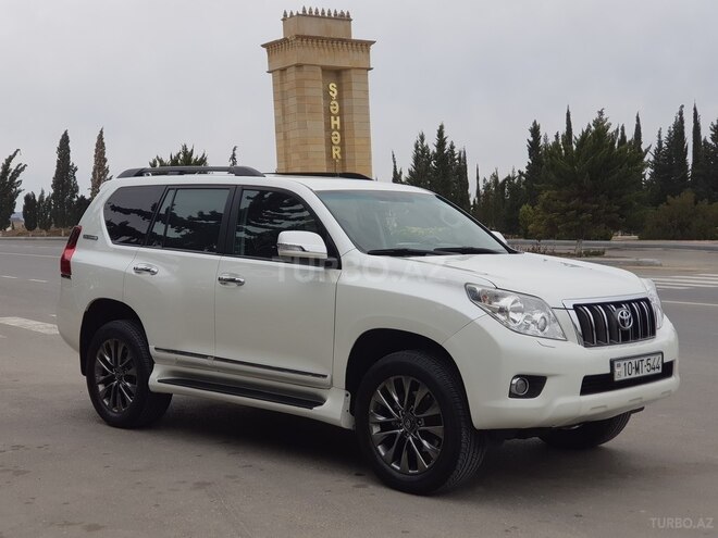 Toyota Prado 2010, 180,873 km - 2.7 l - Şirvan