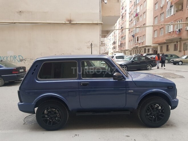 LADA (VAZ) Niva