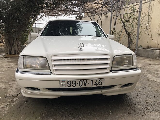 Mercedes C 230 1999, 370,000 km - 2.3 l - Bakı