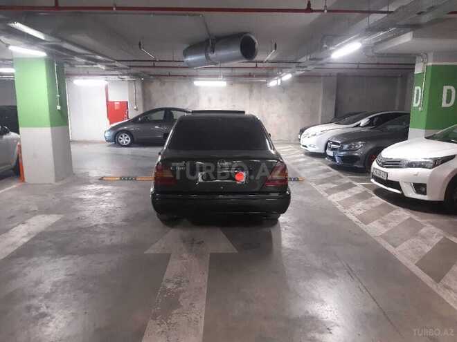 Mercedes C 180 1995, 395,600 km - 1.8 л - Bakı