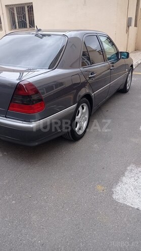 Mercedes C 240 1998, 305,000 km - 2.4 l - Bakı
