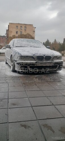 BMW 528 2000, 520,000 km - 2.8 l - Sumqayıt